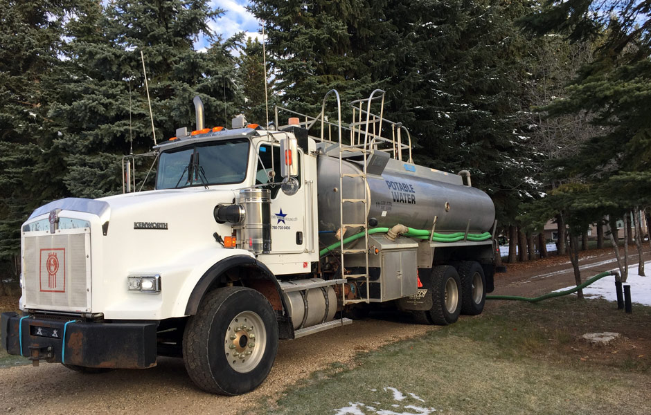 Extreme Water Hauling for home, industry and more. Extreme Water Hauling LTD